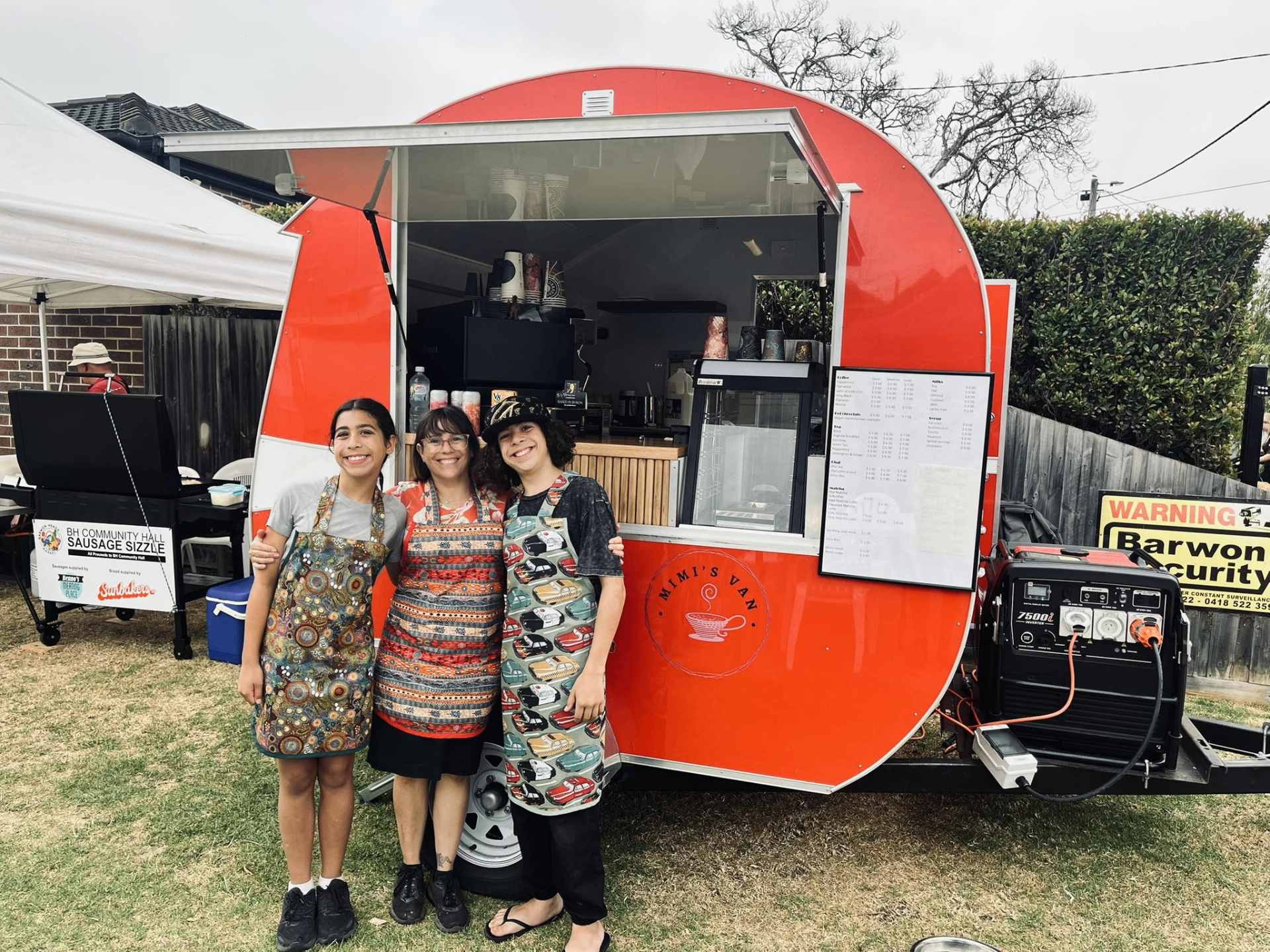 Mimi's Van food truck